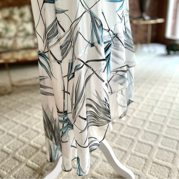 WHBM Dress Maxi White Bamboo Print Hi Low Blouson 4P Cocktail Party Chic Trendy - Picture 16 of 17